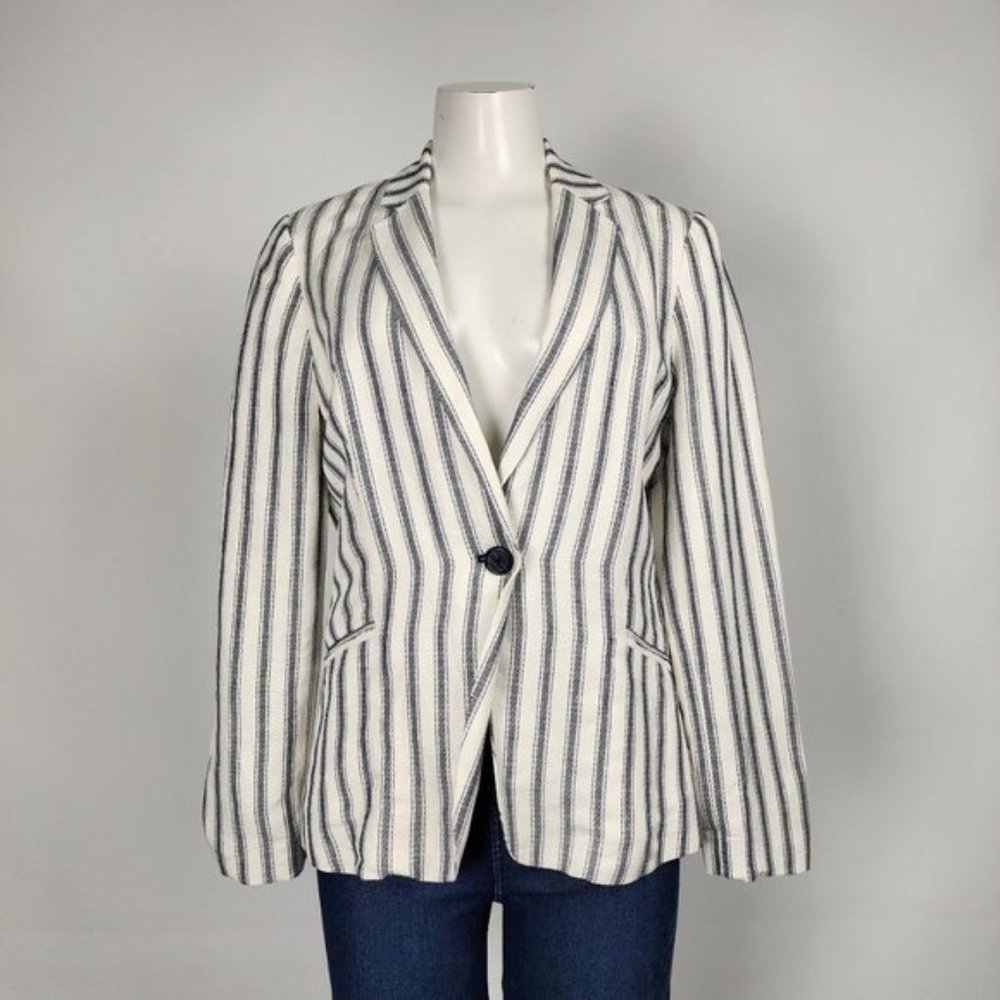 Emma &Olivia White Stripped Linen Blazer Size M